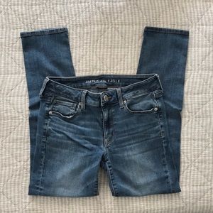 American Eagle Mid Rise Skinny Jeans Size 8 Short